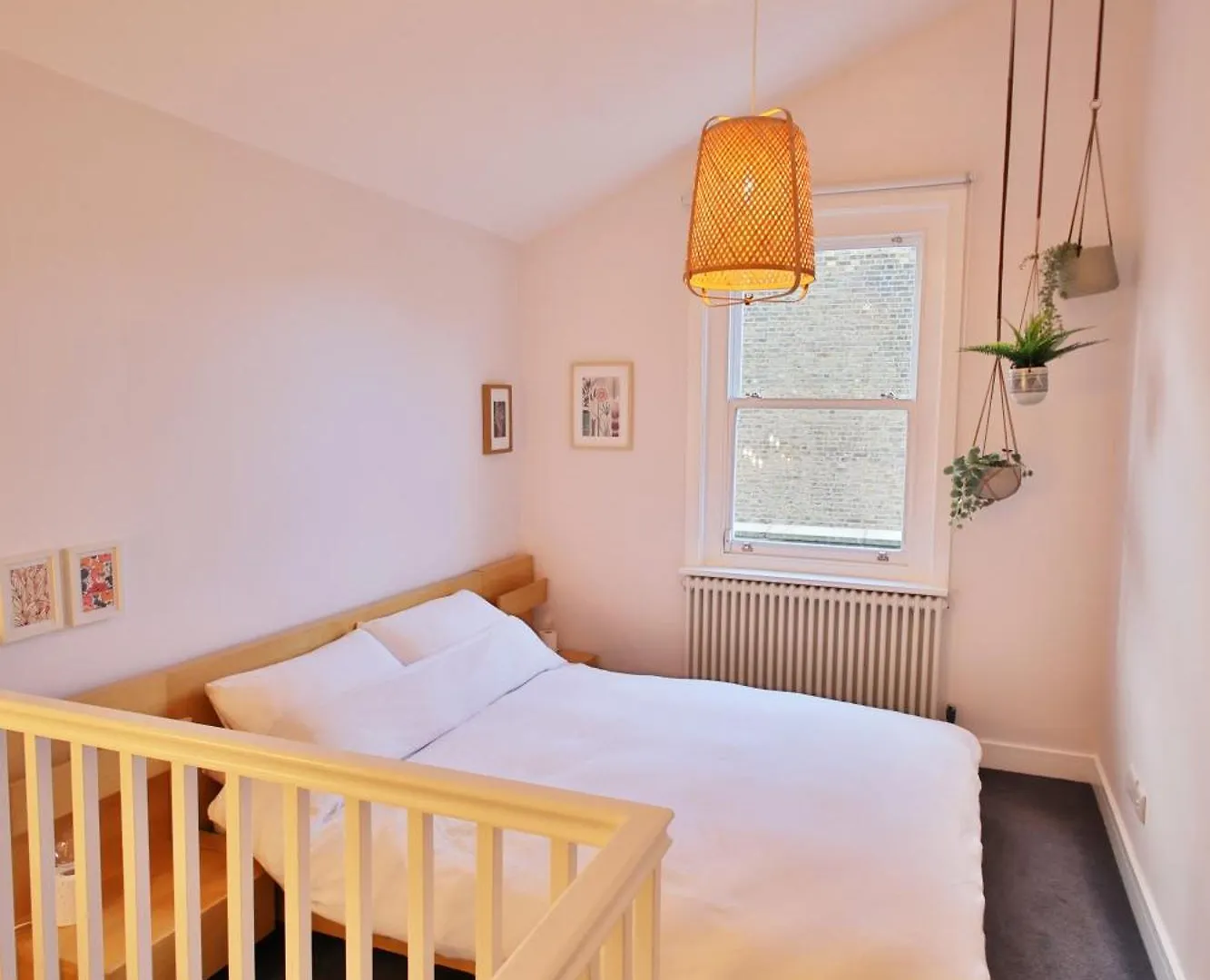 Peaceful Garden Apartment On Roman Road London 0*,  United Kingdom